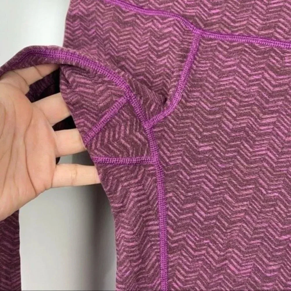 Lululemon Transcend Crop Chevron Print Perforated Leggings Women's Size 4